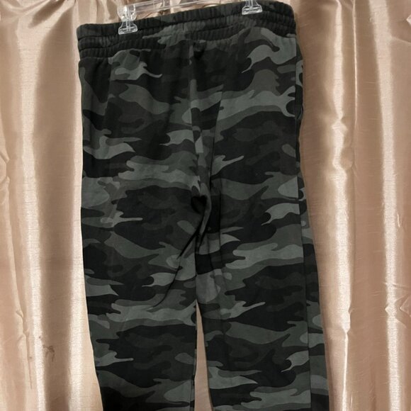 Camo Sweatpants - Picture 2 of 2